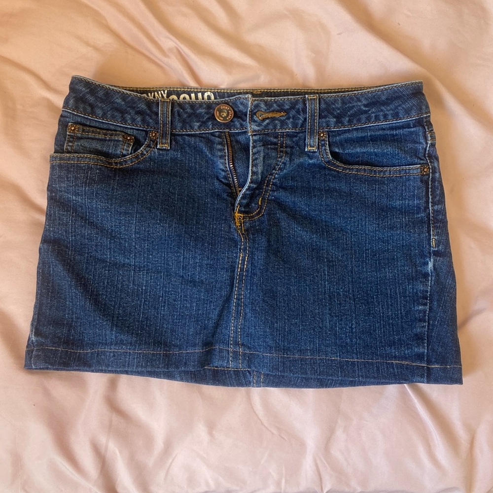 DKNY vinatge skirt